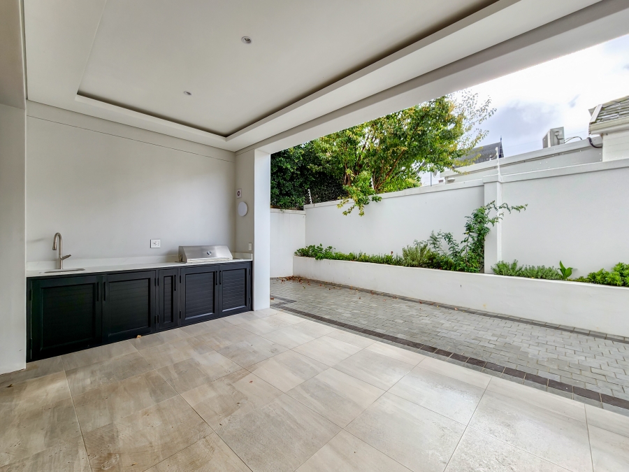 3 Bedroom Property for Sale in Rondebosch Western Cape